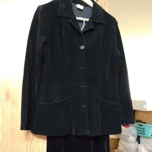 Black Valor Blazer and skirt with side slit